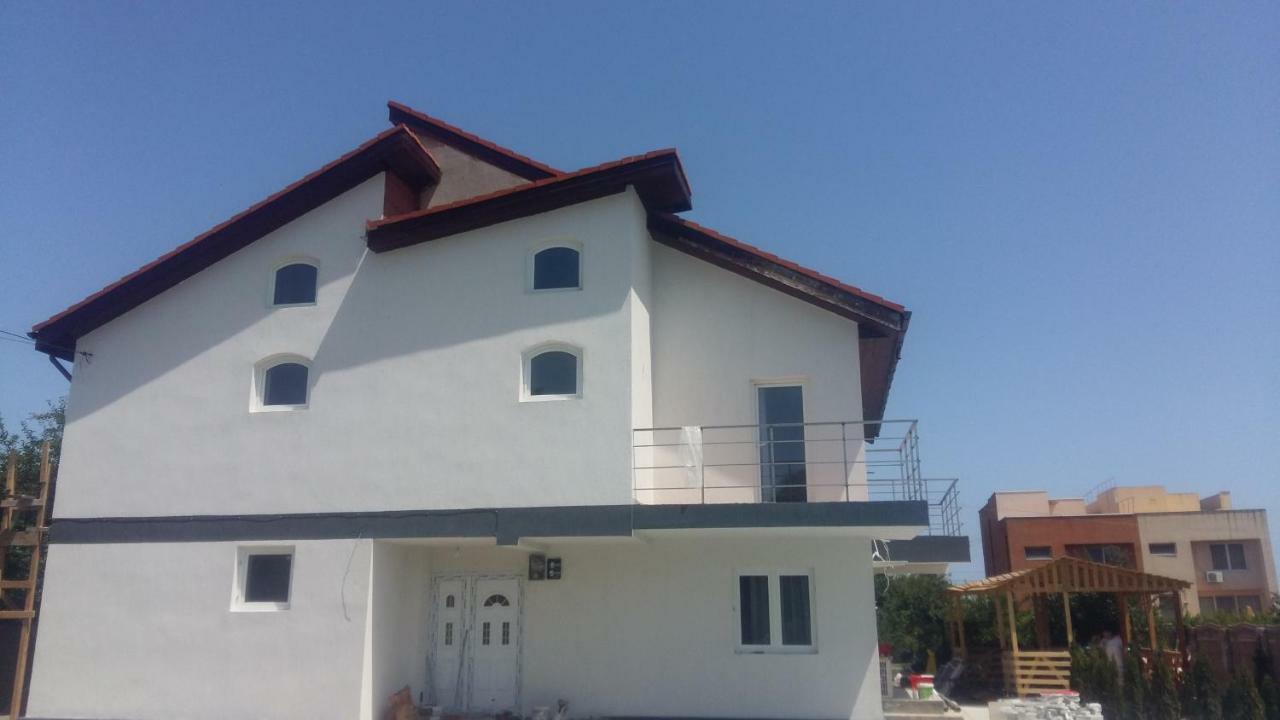 Отель Cool Breeze - Mamaia Nord Нэводари Экстерьер фото