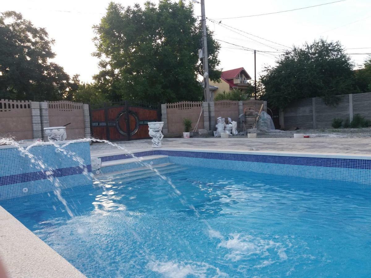 Отель Cool Breeze - Mamaia Nord Нэводари Экстерьер фото