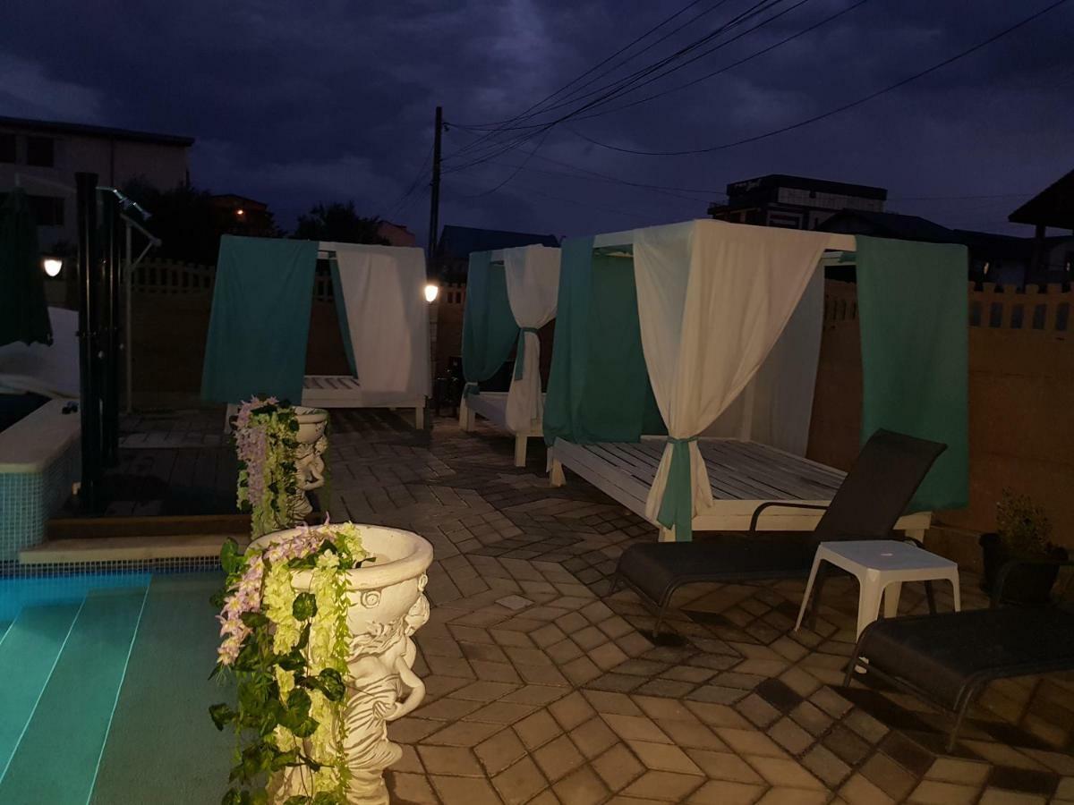 Отель Cool Breeze - Mamaia Nord Нэводари Экстерьер фото